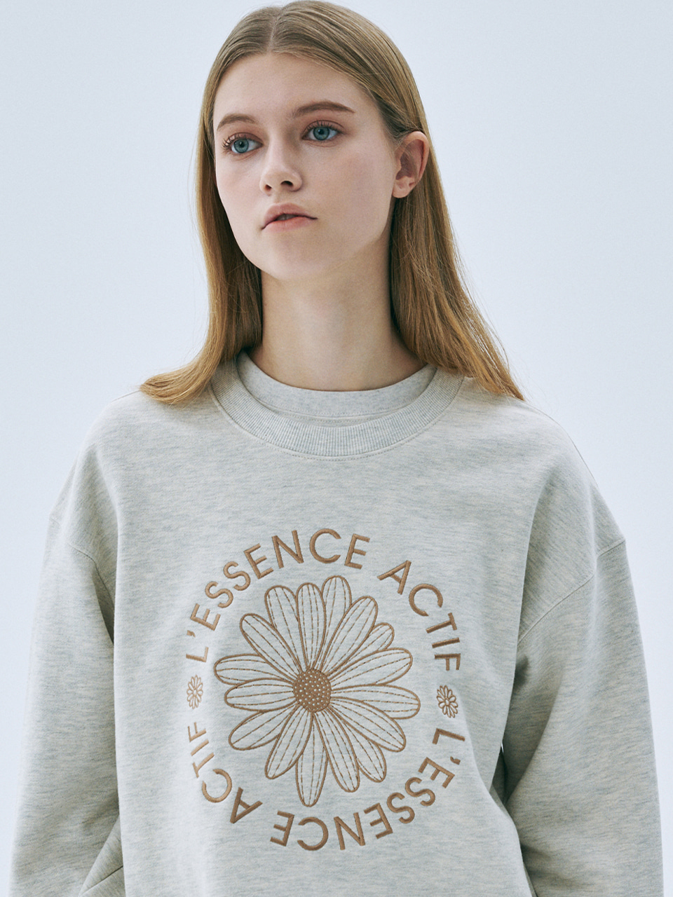 【新品】Mardi Mercredi Actif Hoodie Sweat MARDI MERCREDI [ACTIF] HOODIE SWEAT JUMPER EMBLEM NEEDLEWORK