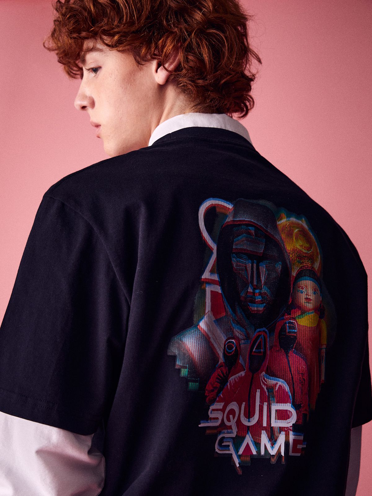 【韓国 WHO.A.U】[WAU X SQUID GAME] Hologram T-Shirt WHOAU [WAU X SQUID GAME] Hologram T-Shirt | WY Store