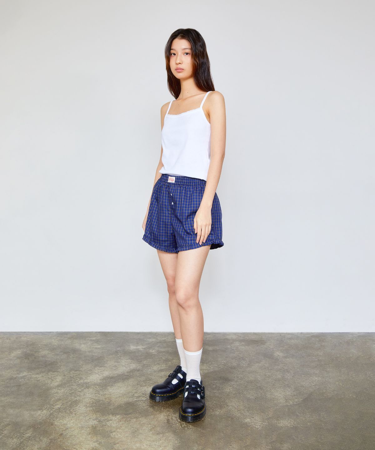 [ LMC ]★25SS★韓国人気★WM FRILL TRUNK PANTS LMC WM FRILL TRUNK PANTS | WY Store