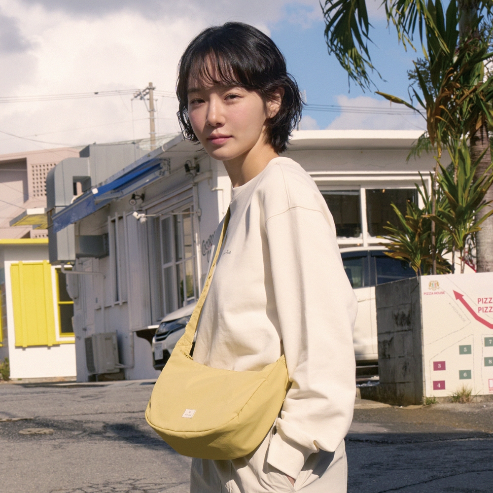 【 Peak】UNI Softwill Small Hobo Bag /追跡付 楽天市場】15%OFFクーポン【正規品】☆2025年新商品☆snow peak