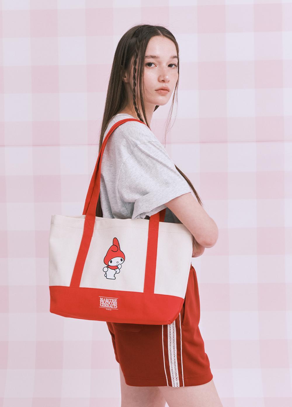 ショルダーバッグ・ポシェット MARITHE X MY MELODY CLASSIC LOGO CANVAS SHOULDER BAG MARITHE X MY MELODY CLASSIC LOGO CANVAS SHOULDER BAG | WY Store