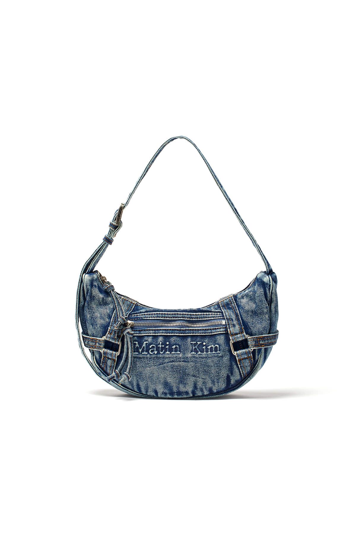 【MATIN KIM】 MATIN WASHED DENIM HOBO BAG ●送料・関税込● MATIN KIM】 MATIN WASHED DENIM HOBO BAG ○送料・関税込